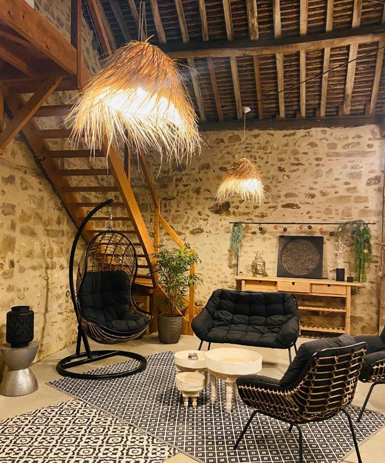 La Planque - Chambres Avec Jacuzzi Fleury-en-Biere Exterior photo
